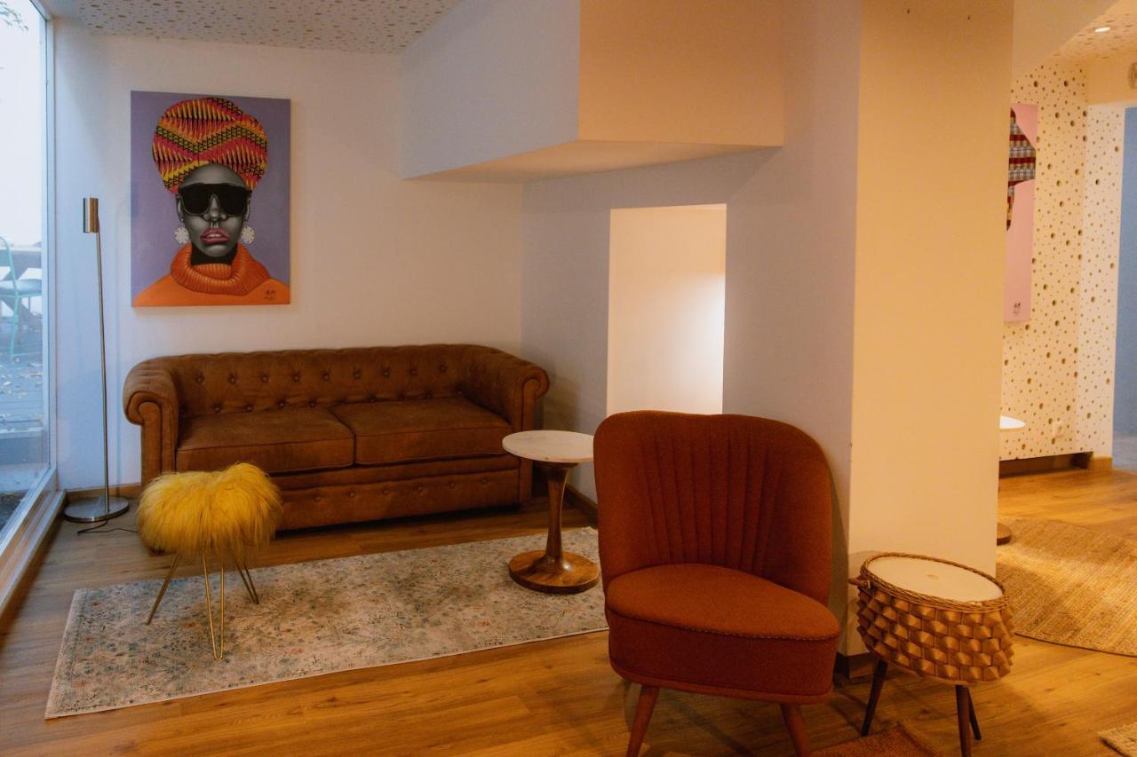 The Lx Hill Hostal *